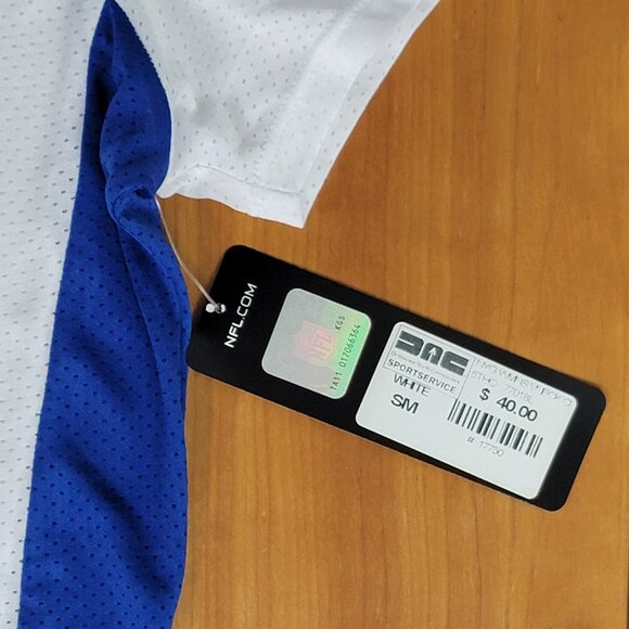 NWT Women's White Blue Criss-Cross NY Giants Football Mesh Tee - S - Picture 11 of 12